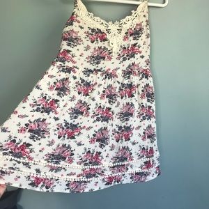 Size Small / cream floral adorable tank top /  tunic length, valentines romantic